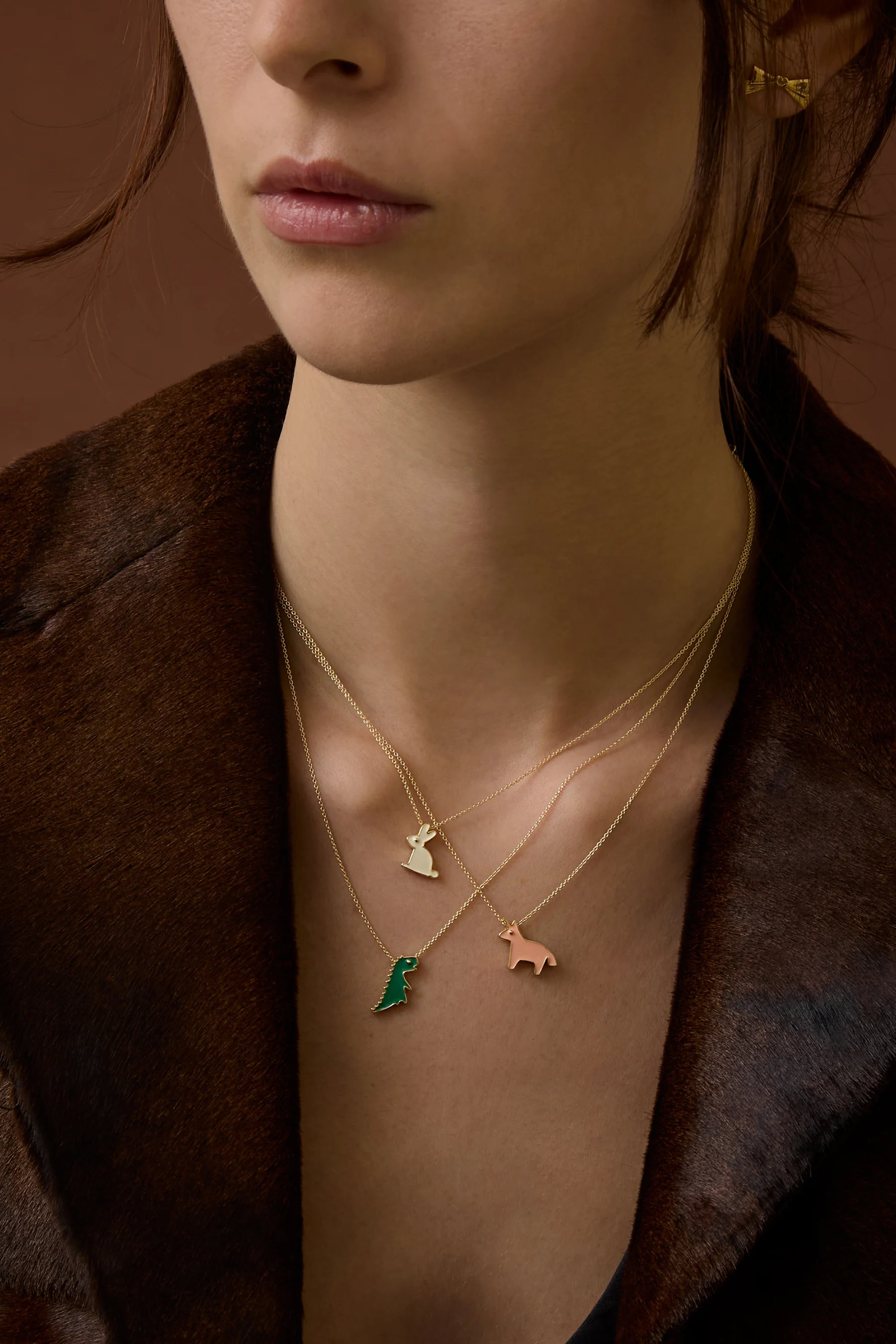 conejito bold bianco collana