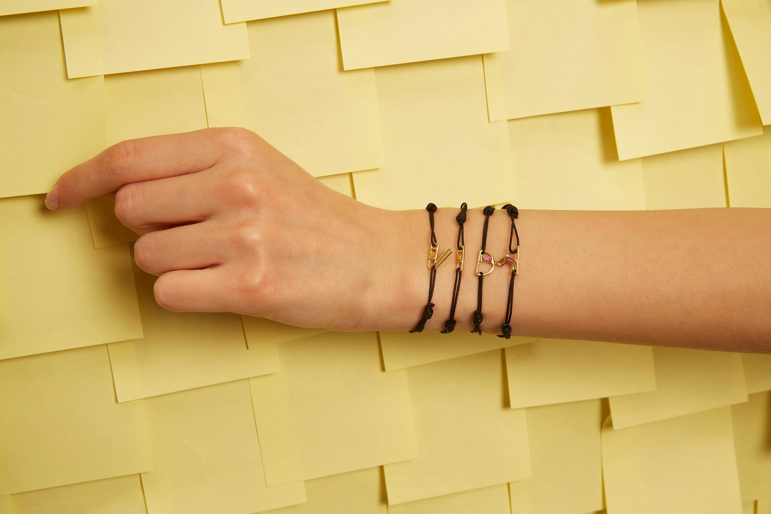 letra d tormalina bracciale cordino