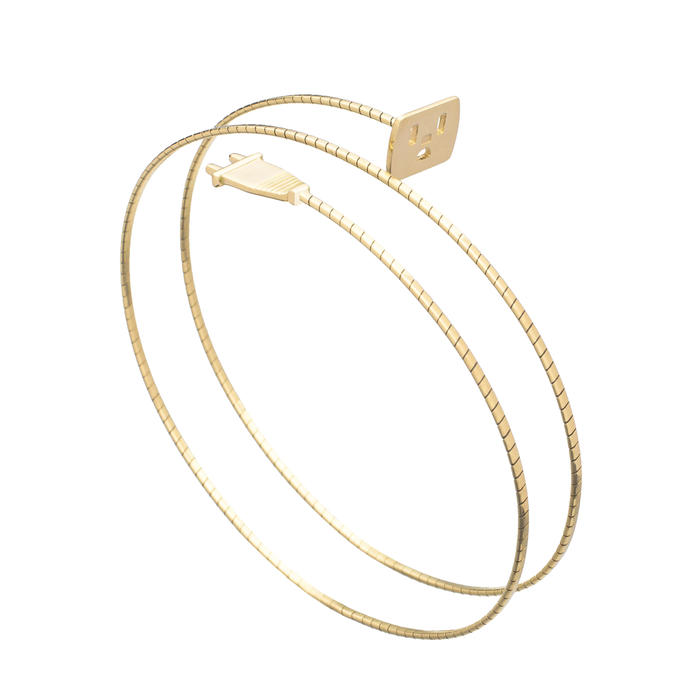 plug in bracciale